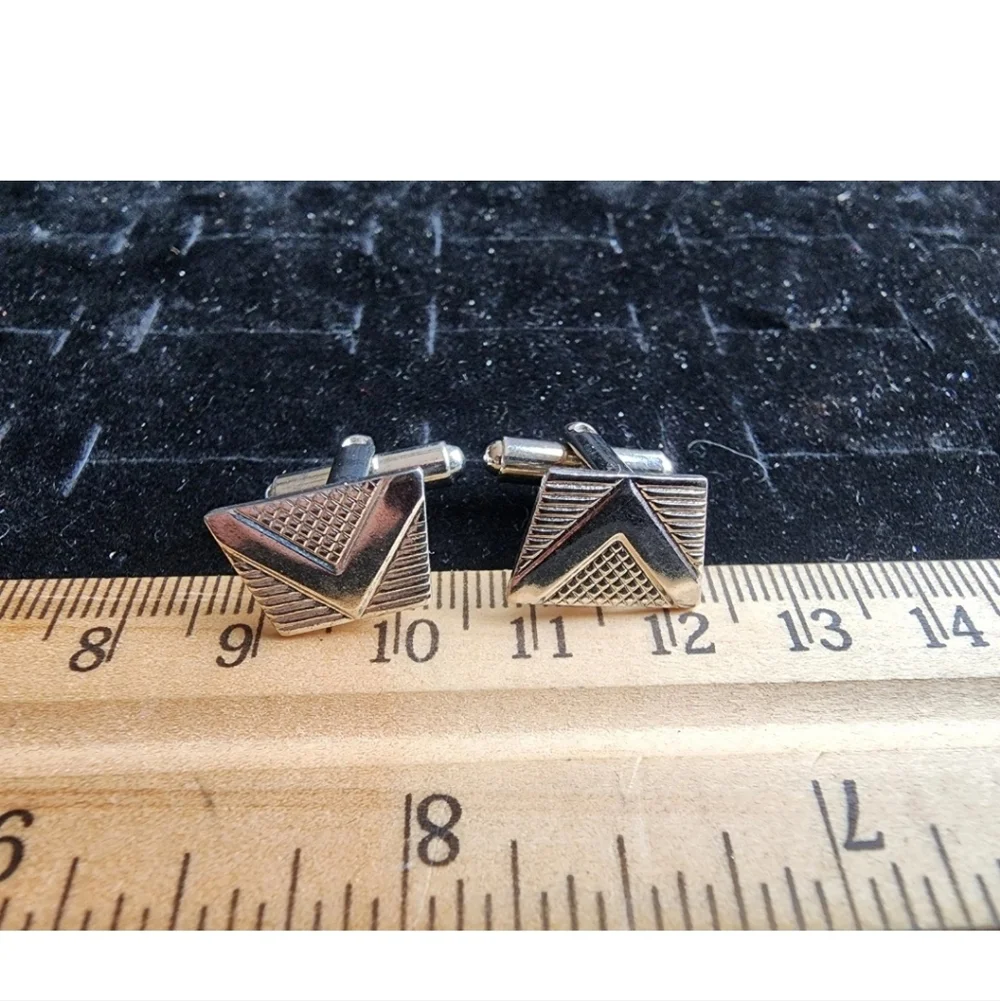 Vintage Cufflink Set Silver Tone Flying V Used